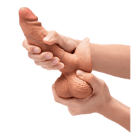 "Slipskin" dildo värinällä