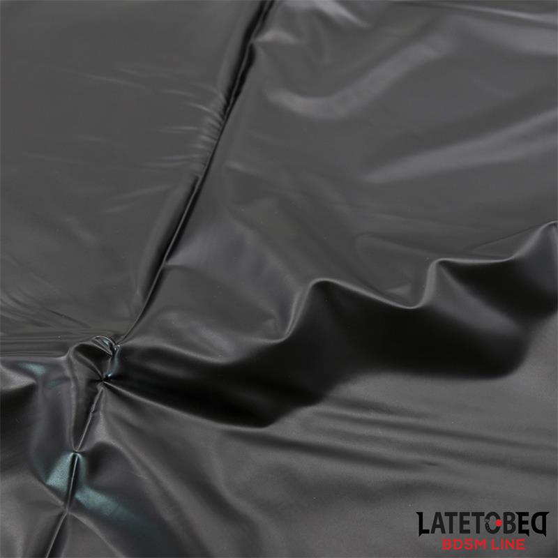 LATETOBED BDSM LINE -lakana, vedenpitävä PVC