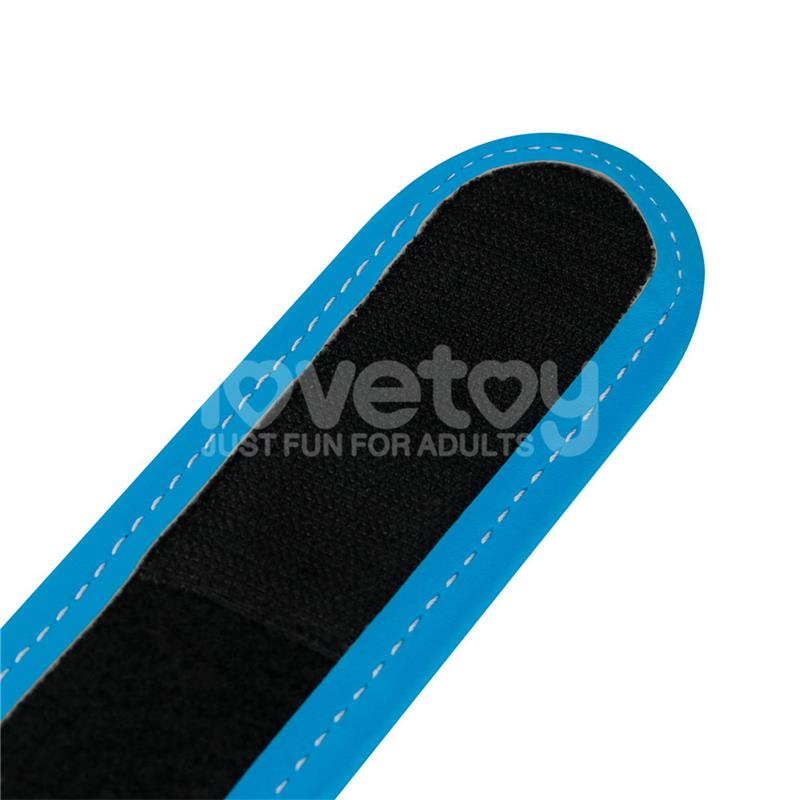 LOVETOY - Strap-on värisevällä dildolla 21cm
