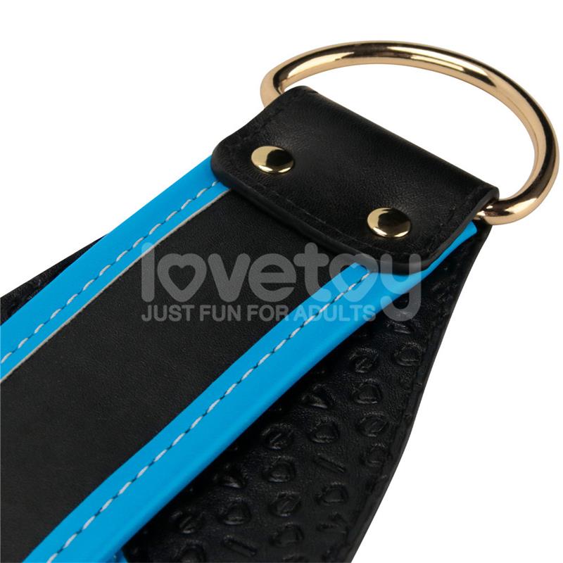 LOVETOY - Strap-on värisevällä dildolla 24cm