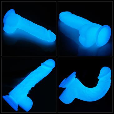 LOVETOY - pimeässä hohtava dildo 20cm