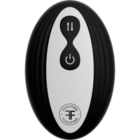 Värisevä dildo kaukosäätimellä